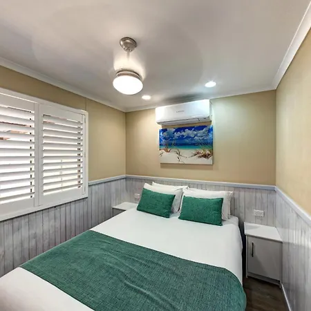 Big4 Adventure Whitsunday Resort Airlie Beach Exterior photo